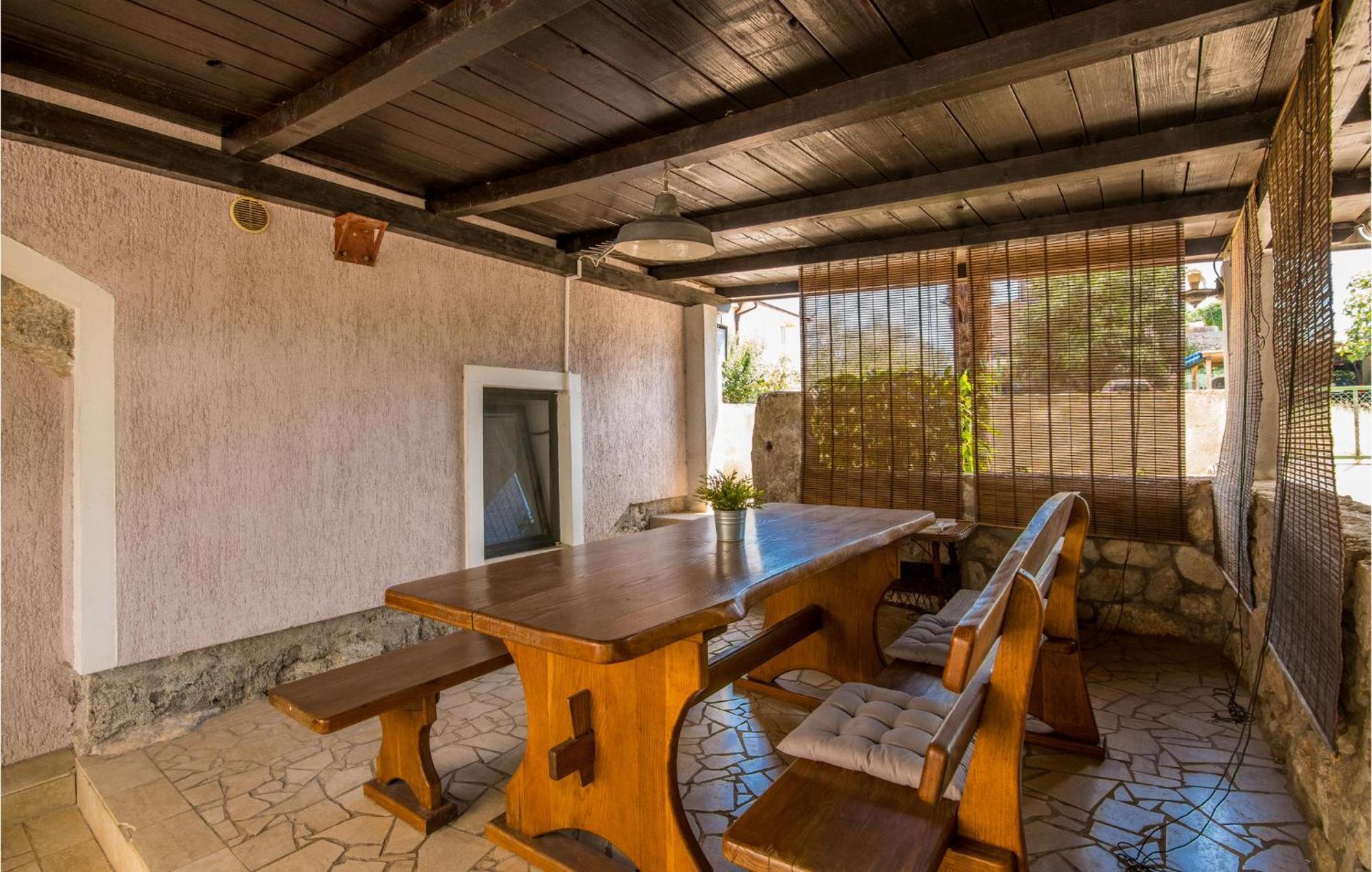 Amazing Home In Malinska Dubasnica With Wifi 外观 照片