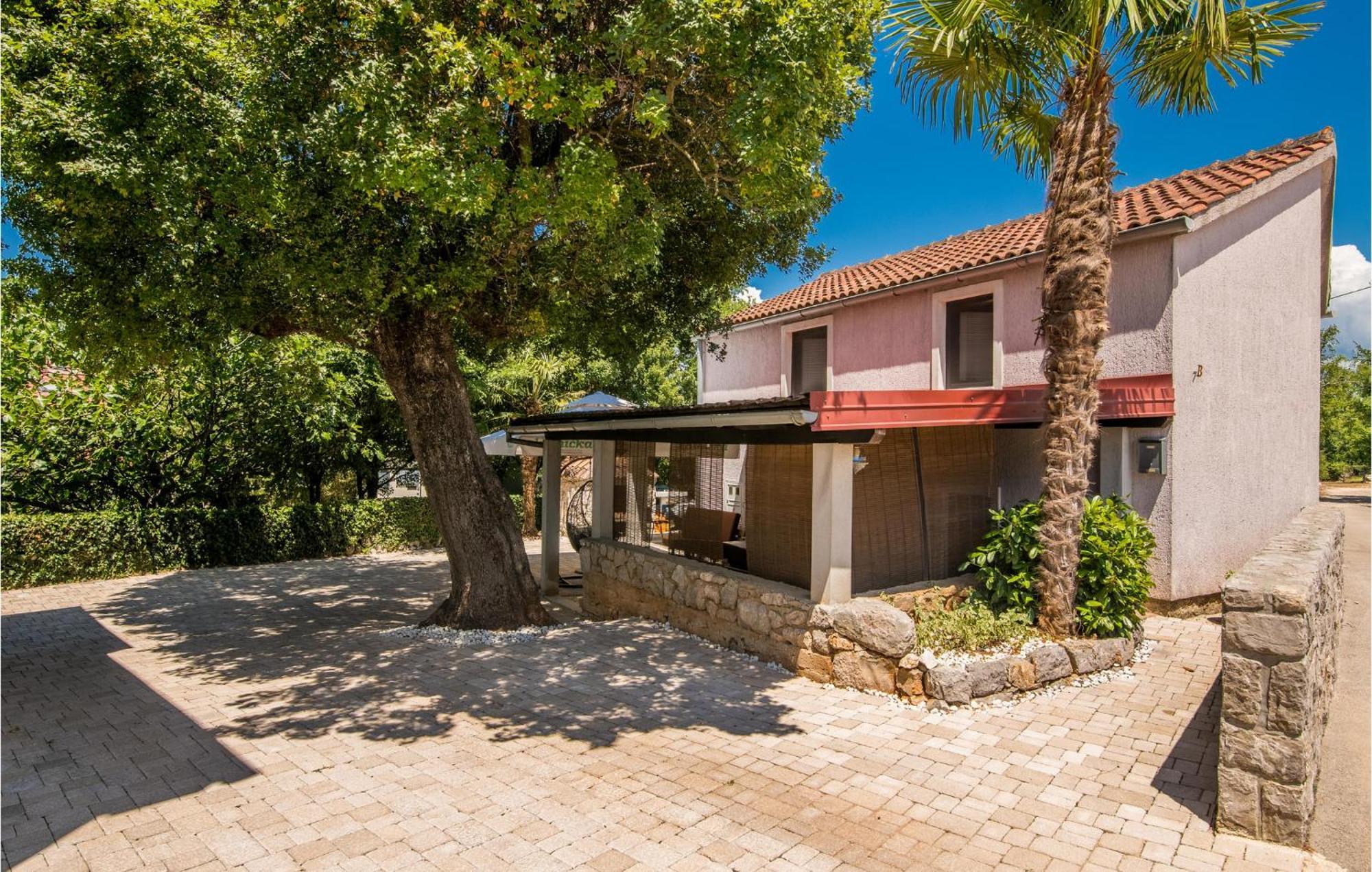 Amazing Home In Malinska Dubasnica With Wifi 外观 照片